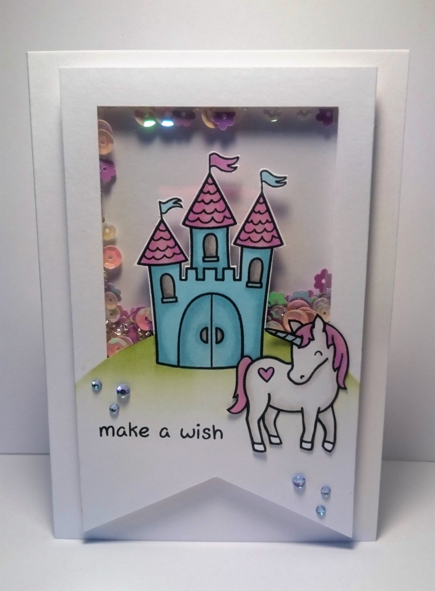 Lawn Fawn Critters Ever After shaker card