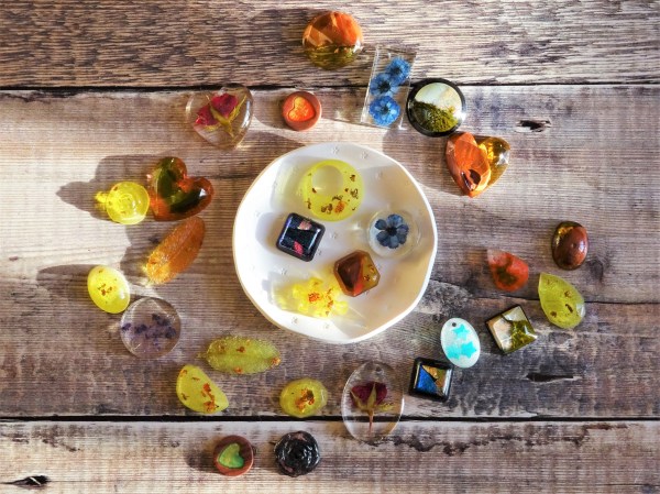 Resin jewellery