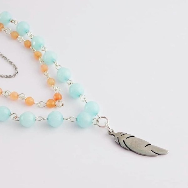Feather layered Agate necklace