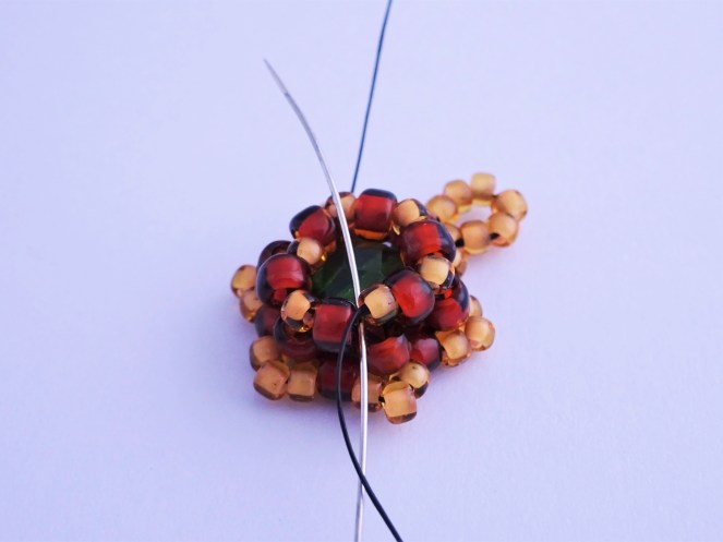 How to knot beadweaving projects