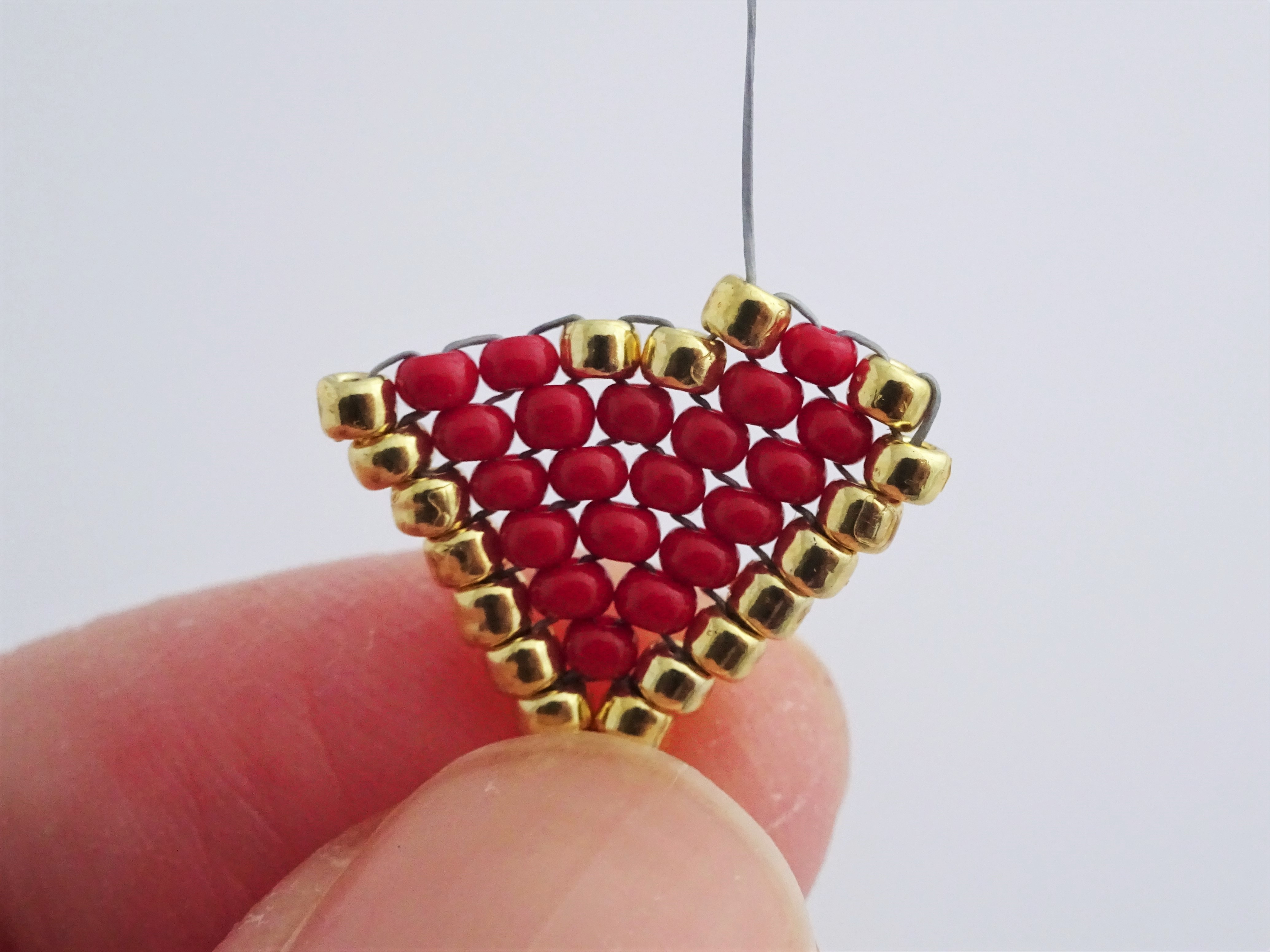 Brick stitch beadweaving heart / how to increase and decrease brick stitch