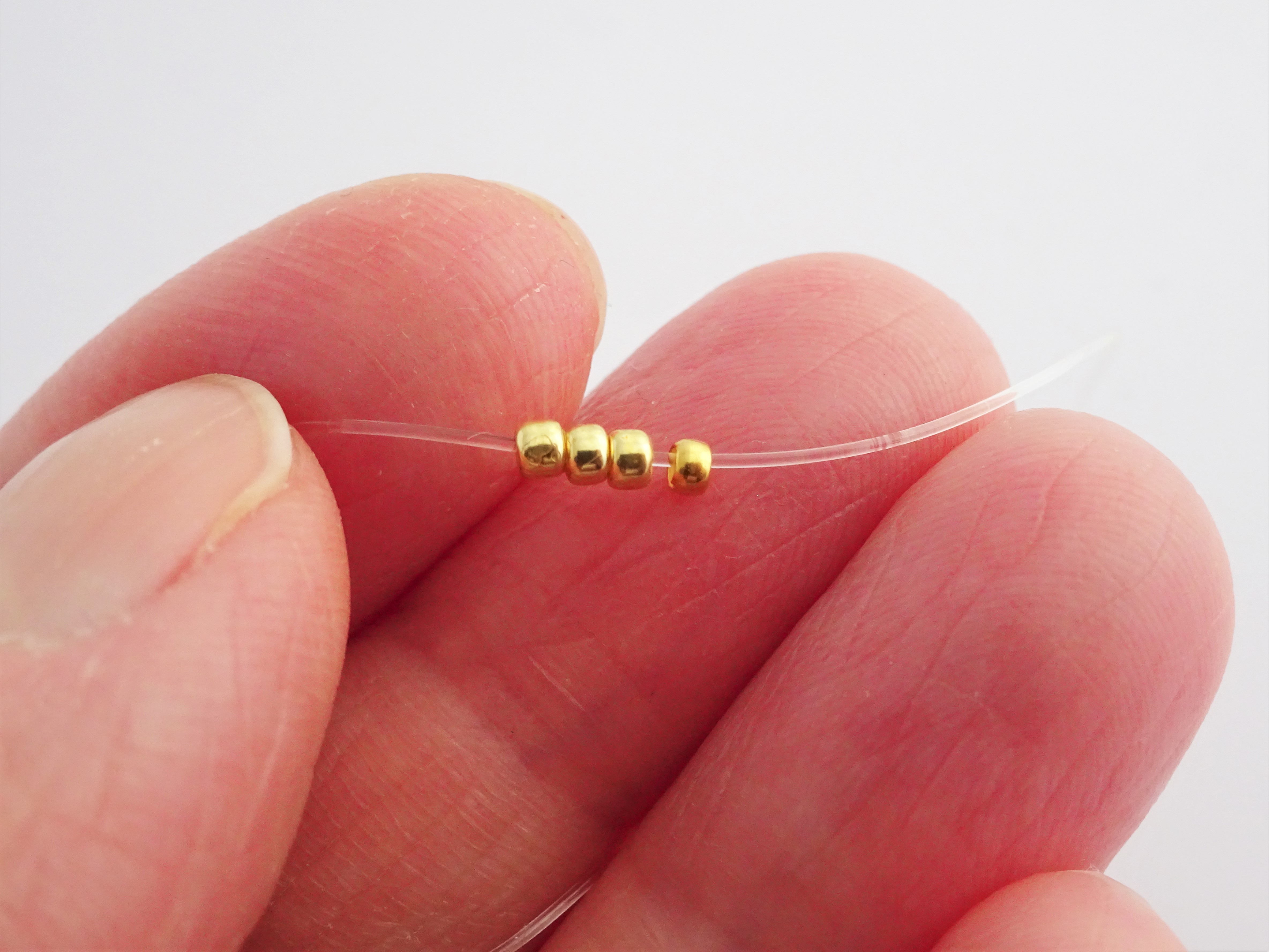 Brick stitch beadweaving heart tutorial / how to increase and decrease brick stitch