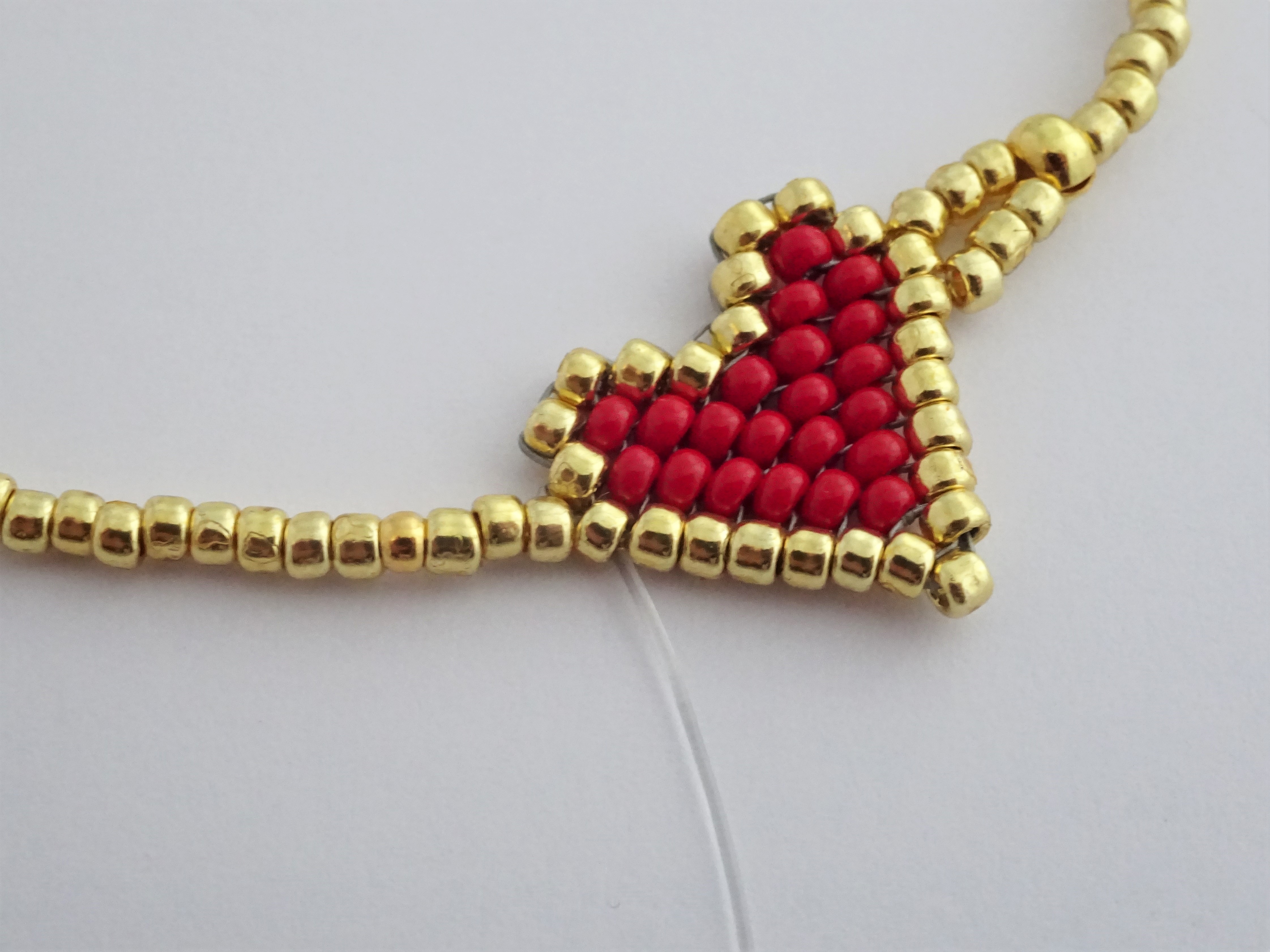 Brick stitch beadweaving heart tutorial / how to increase and decrease brick stitch