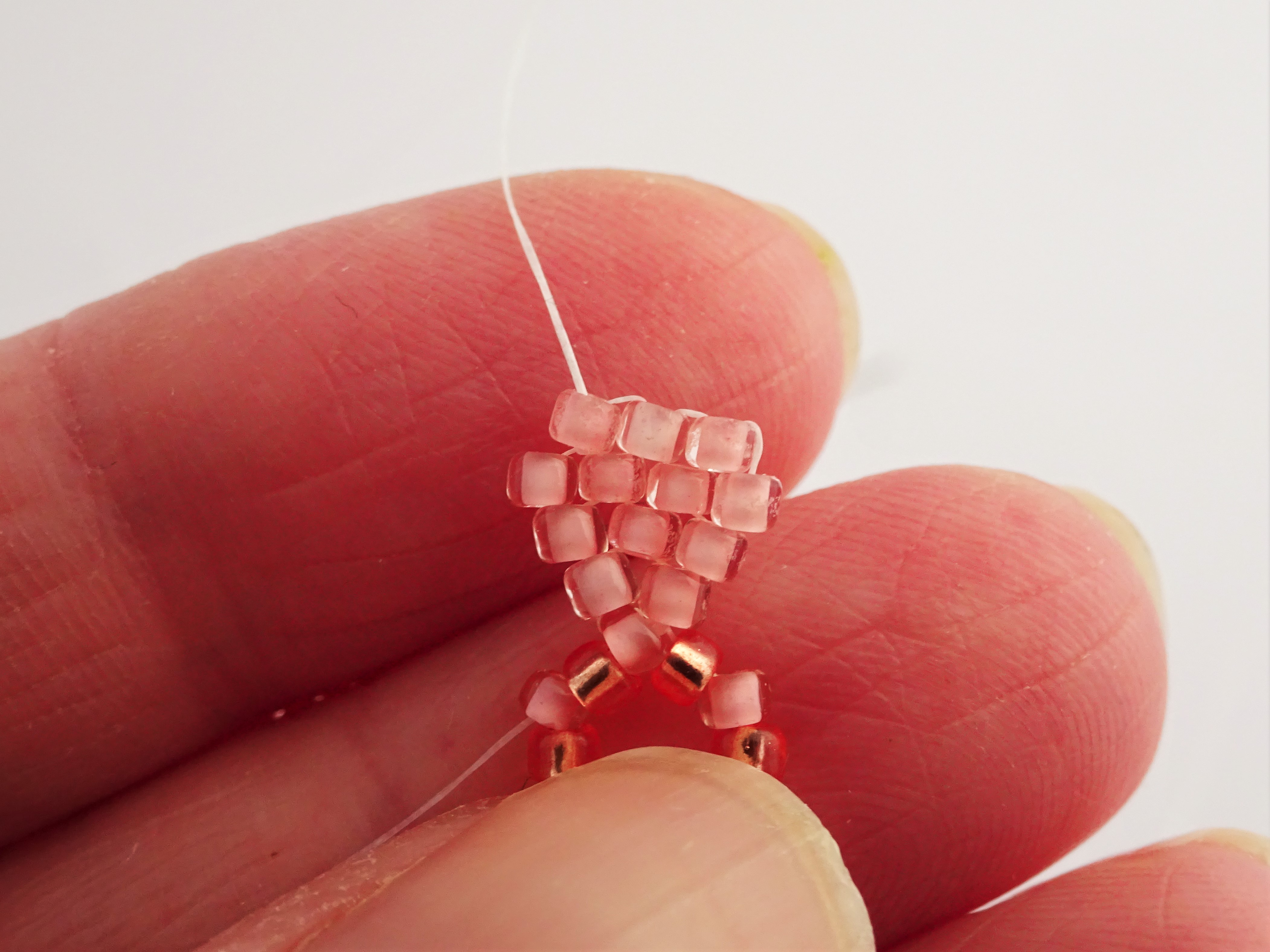 Brick stitch flower beadweaving tutorial