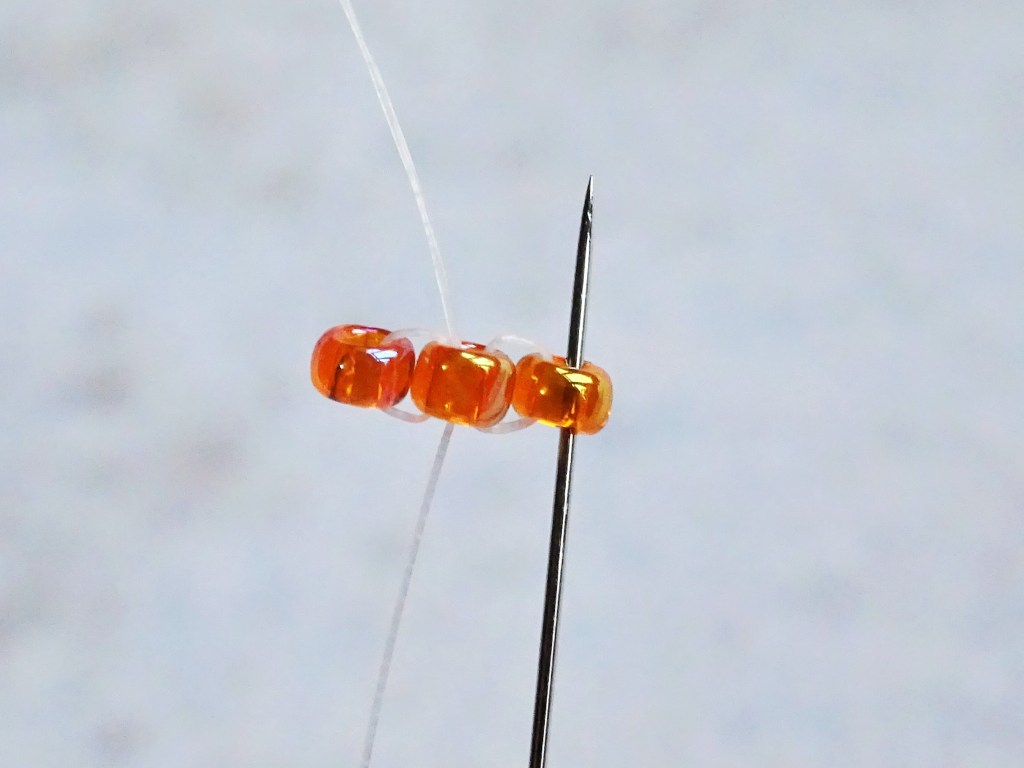 Halloween pumpkin brickstitch earring tutorial
