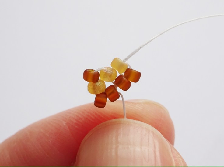 Easy-brick-stitch-ice-cream-cone-tutorial