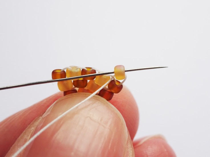 Easy-brick-stitch-ice-cream-cone-tutorial