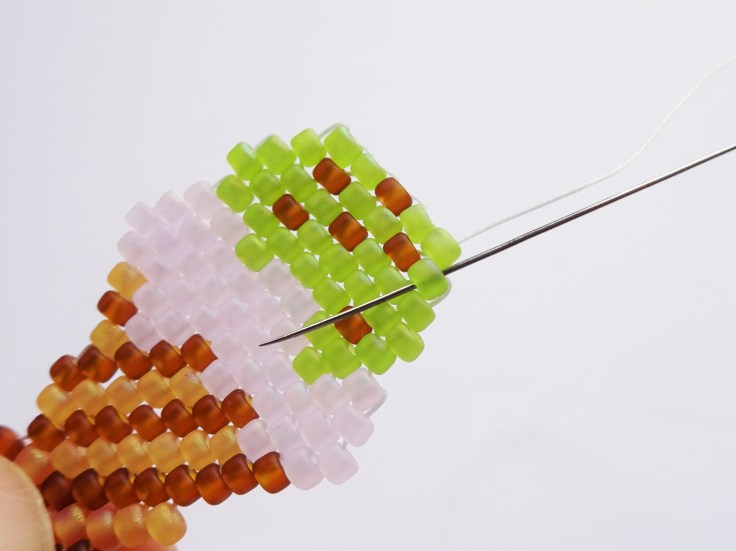 Easy-brick-stitch-ice-cream-cone-tutorial