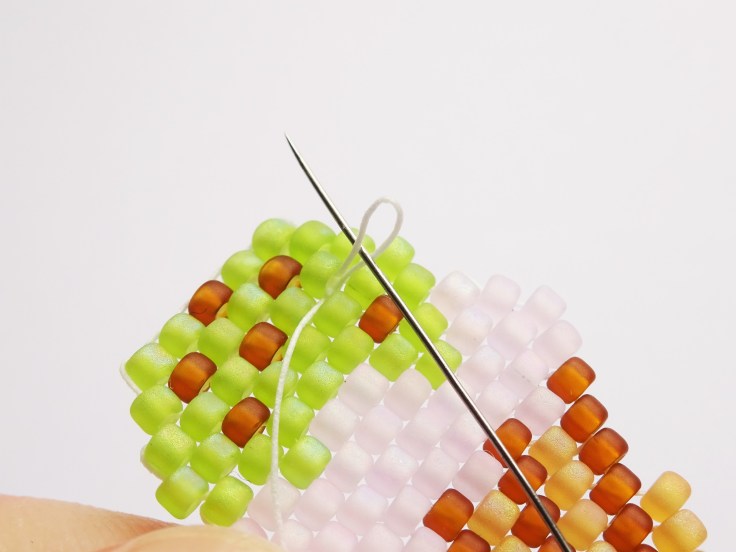 Easy-brick-stitch-ice-cream-cone-tutorial