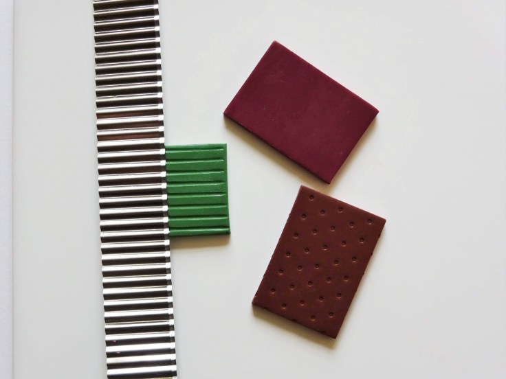 How-to-make-polymer-clay-vintage-books