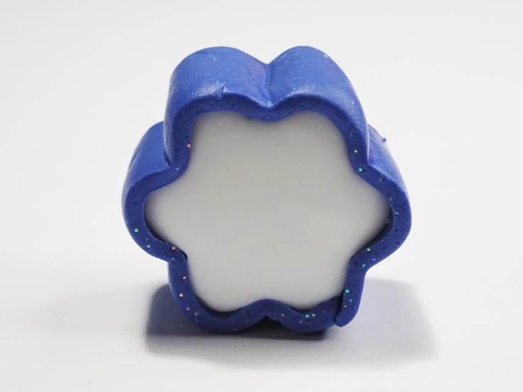 Easy-Snowflake-Cane-Polymer-Clay-Tutorial-The-Artisan-Duck