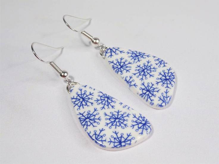 Easy-Snowflake-Cane-Polymer-Clay-Tutorial-The-Artisan-Duck