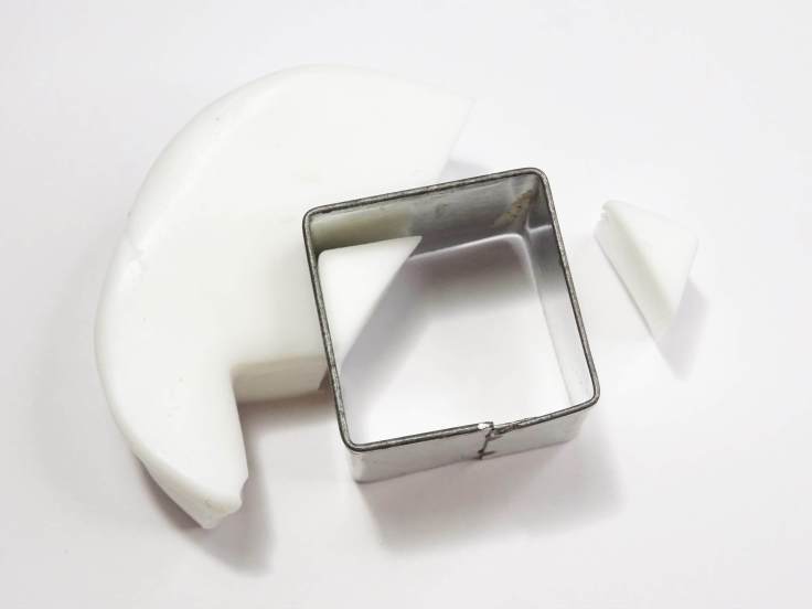 Easy-Snowflake-Cane-Polymer-Clay-Tutorial-The-Artisan-Duck