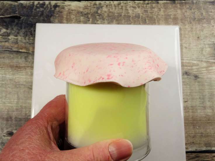 How-to-make-a-polymer-clay-valentines-ring-dish-the-artisan-duck