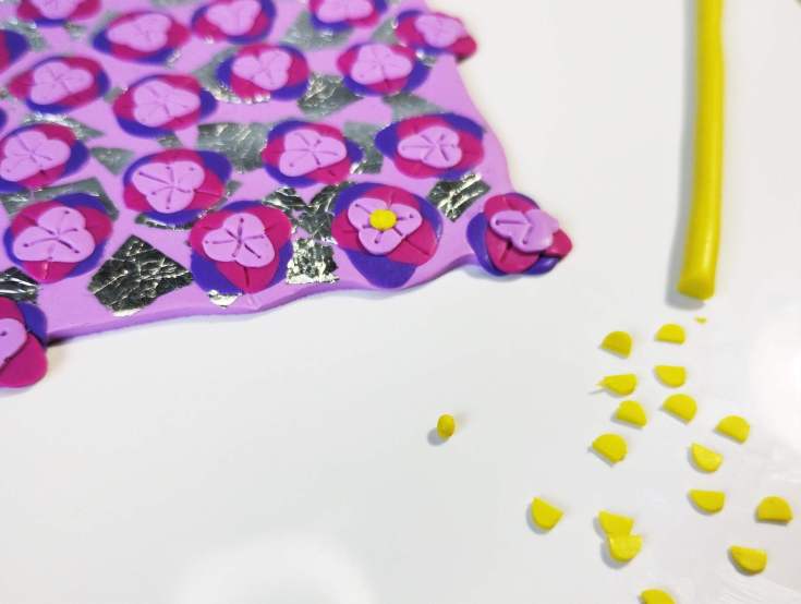 How to make a polymer clay slab using an extruder