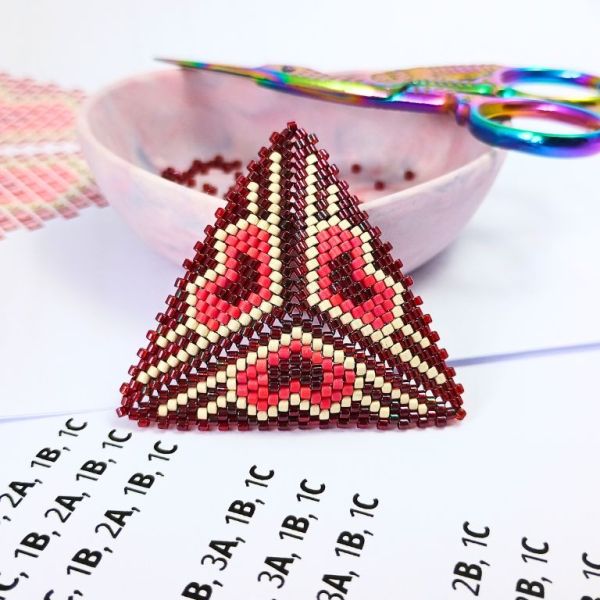 Heart With Rays Peyote Triangle&nbsp;Pattern